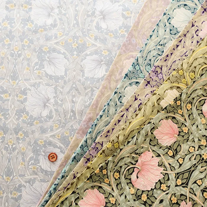 コットン80ローンプリント生地　V&A William Morris　Pimpernel